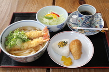 えび天うどんセット　￥990