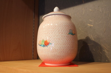 普段使いの器から装飾、美術品まで