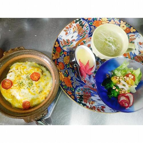 有田ごどうふドリア ¥1600 (税込)<br>有田名物ごどうふでホワイトソースを作るグルテンフリーの、牛めしドリア