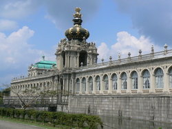 ポーセリンパークツウィンガー宮殿.JPGのサムネイル画像のサムネイル画像