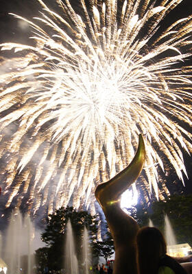 photoSummer07.jpg