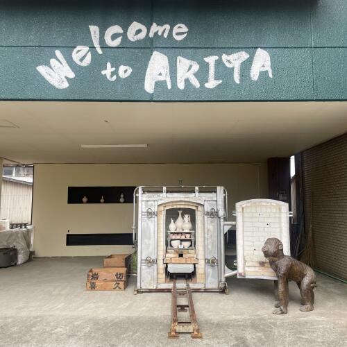 ピロティーにイベントスペースがあり、マルシェなども開催予定。最新情報はInstagramをご覧ください。